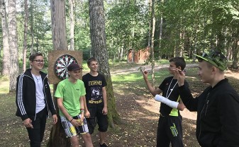 Daugavpils skolēni piedalās fizikas konkursā izcīnītajā vasaras nometnē